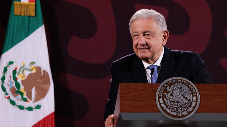 Su gobierno no cederá a chantajes: AMLO sobre bloqueo de la México – Puebla