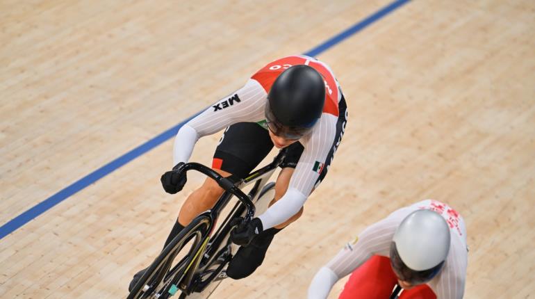 Daniela Gaxiola clasifica a 4tos de final del Kirin Femenil en Ciclismo de Pista