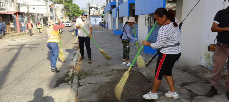 Jornadas de Limpieza Integral en Centro continúan con trabajos en colonia Sánchez Magallanes