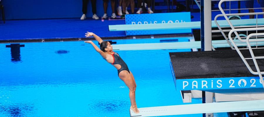 Ale Estudillo termina 6ta en final de Trampolín de 3m y se despide de París