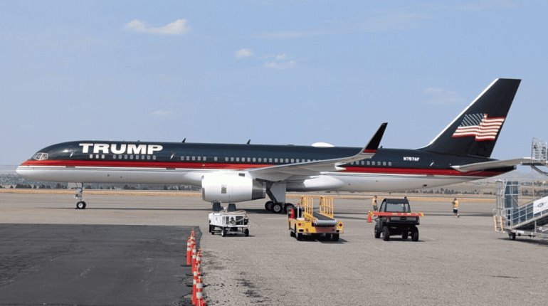 Avión de Donald Trump aterriza de emergencia por fallas mecánicas