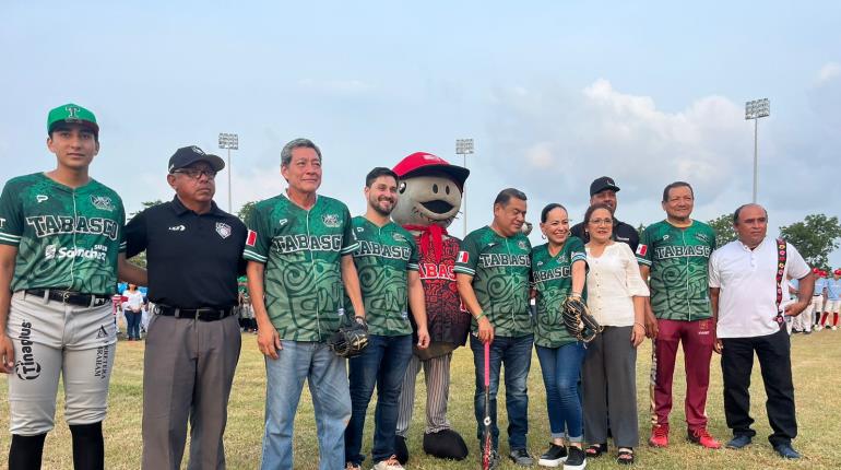 Inauguran Campeonato Nacional de Beisbol en Tabasco al ritmo de tamborileros