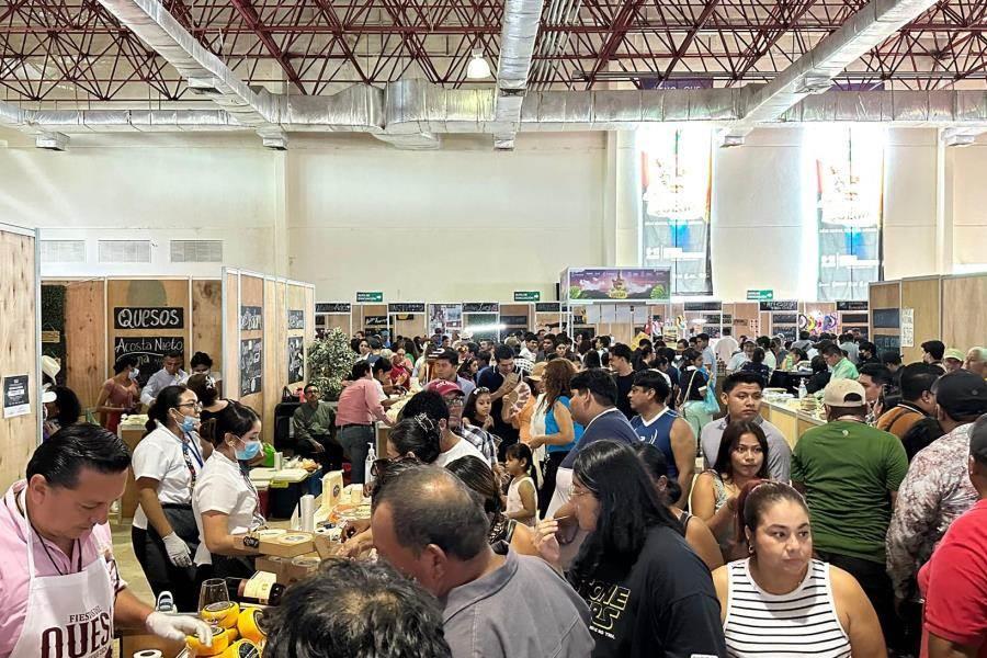 Fiestas del Queso 2024 deja derrama económica de 120 mdp y 13 toneladas de queso comercializados