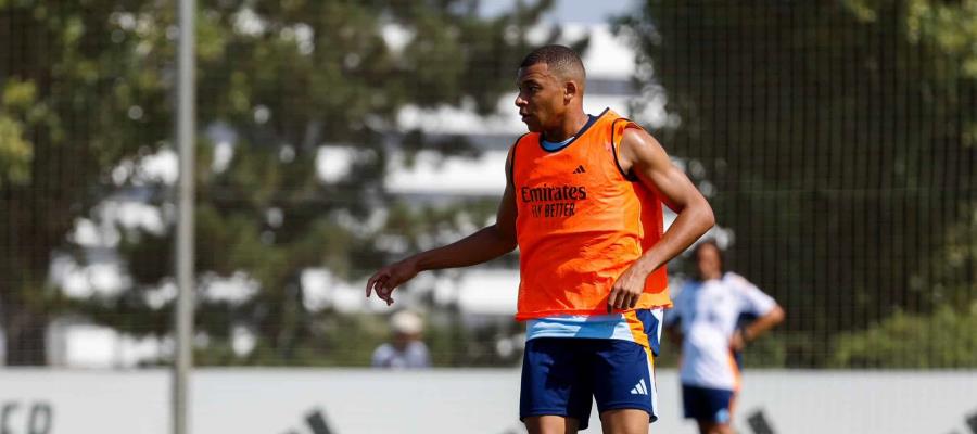 Mbappé debutará con el Real Madrid el 14 de agosto