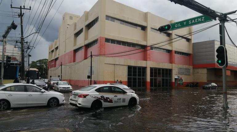 Tras lluvias surgen encharcamientos en diferentes puntos de Villahermosa