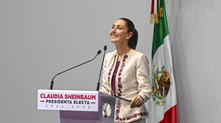 "Lo que se nombra existe": Sheinbaum exhorta a decir "presidenta, con a"