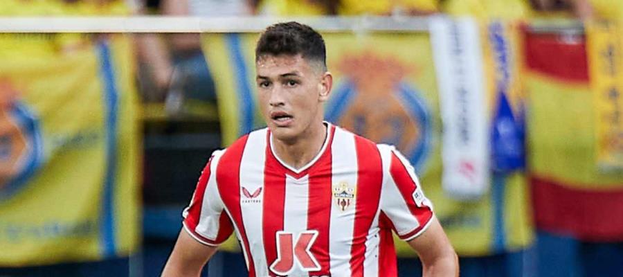 César Montes debuta en segunda división de España con el Almería