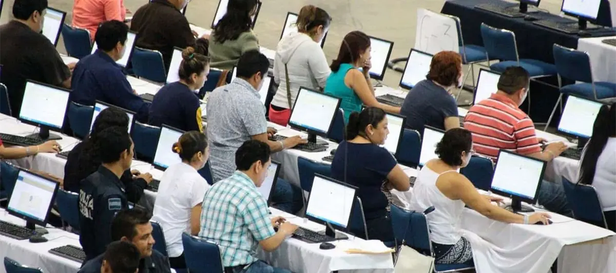 "Congeladas" 48 plazas de maestros a "funcionarios" de la administración pasada: Setab