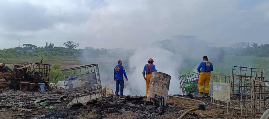 Alarma quema de basura a habitantes de fraccionamientos en zona Country