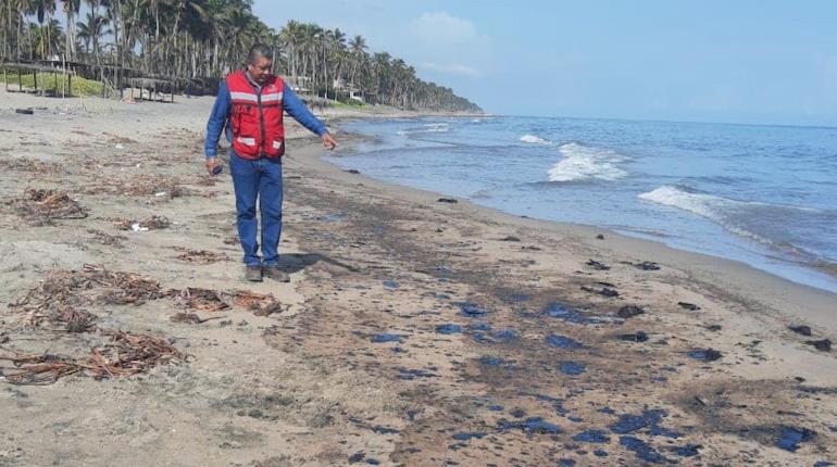 Semarnat la instancia correspondiente para atender contaminación en playas de Paraíso: Conagua