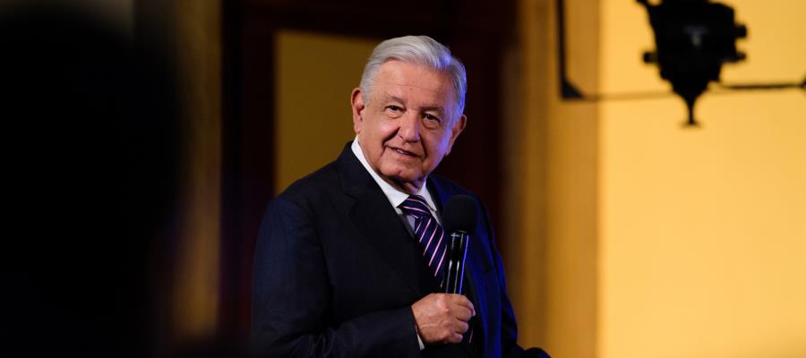 "Ha sido omisa en resolver": Obrador revela carta a Norma Piña por casos sobre cobro de impuestos