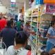 ¡Lo dejan al final! Padres de familia en Tabasco compraron útiles y uniformes el último día