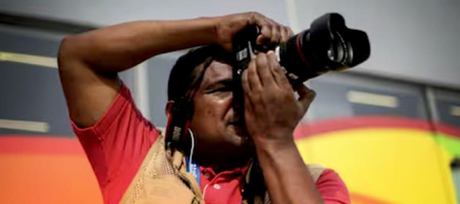 Joao Maia, fotógrafo ciego que cubrirá los Paralímpicos de París