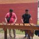 Como en la pandemia músicos continúan laborando con marimba en colonias y fraccionamientos