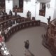 Tampoco es tan complejo el derecho, AMLO defiende eliminación de carrera judicial