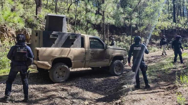 Civiles armados se enfrentan con autoridades en Chihuahua; hay al menos 2 muertos