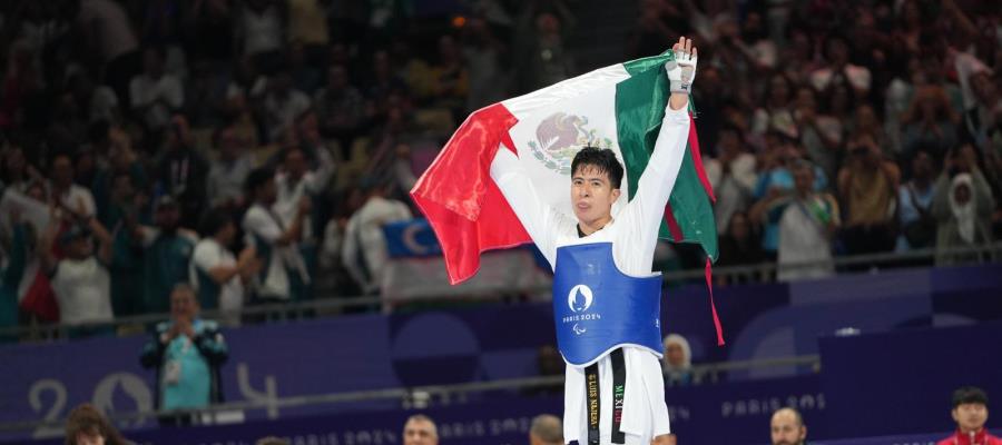 México suma 2 medallas de plata en Paralímpicos en Para Natación y Para Taekwondo