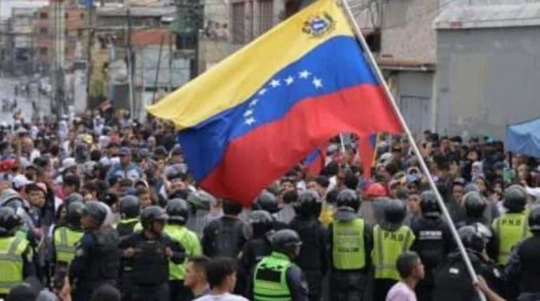 Más de 700 detenidos durante protestas en Venezuela son trasladados a prisiones de máxima seguridad