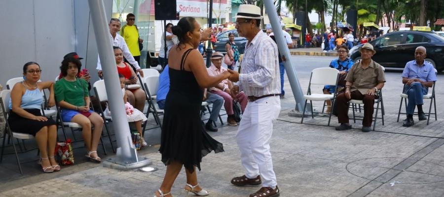 Presenta Centro agenda de actividades artísticas y culturales para el mes patrio