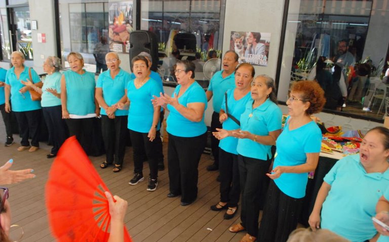 Festeja IP a los abuelitos con Festival del Adulto Mayor en el Barrio Mágico de Villahermosa