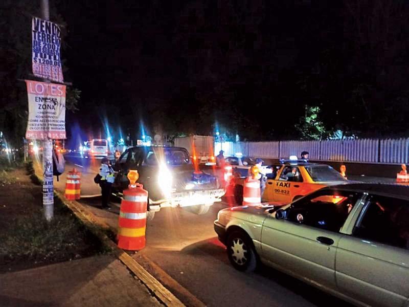 Policías disparan y matan a joven que quiso evitar alcoholímetro en Oaxaca