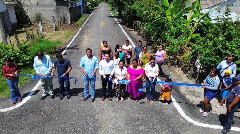 Inauguran Chelo Cano obra de rehabilitación en Ejido Reforma en Cunduacán