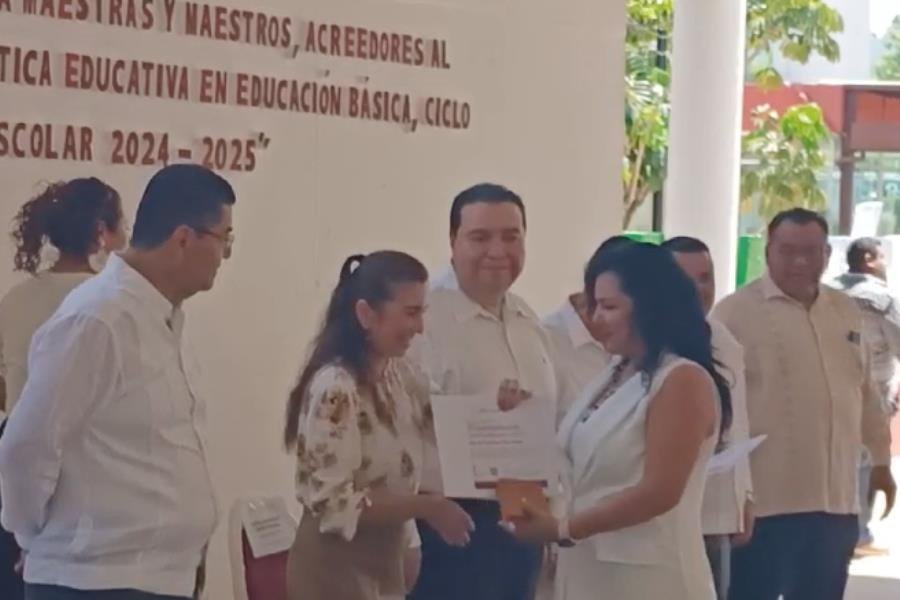 Entrega Setab reconocimientos a la práctica educativa en educación básica