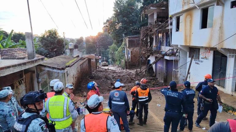 Deslave en vivienda de Xalapa, Veracruz deja 3 muertos