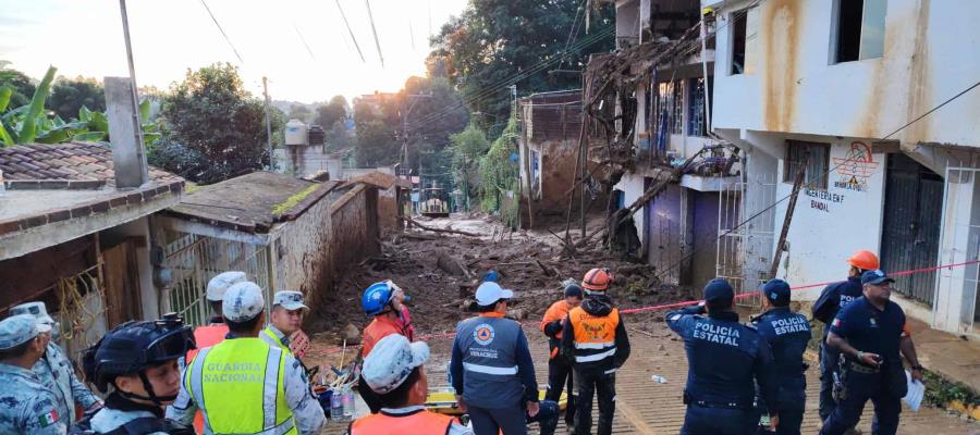 Deslave en vivienda de Xalapa, Veracruz deja 3 muertos