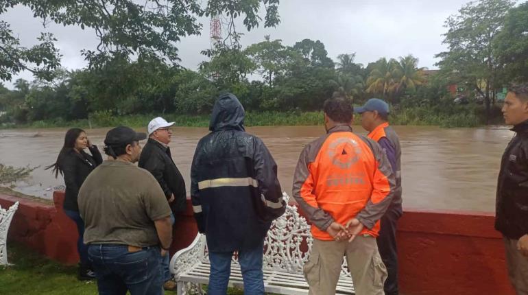 2 muertos y afectaciones en 11 municipios dejan lluvias en Veracruz