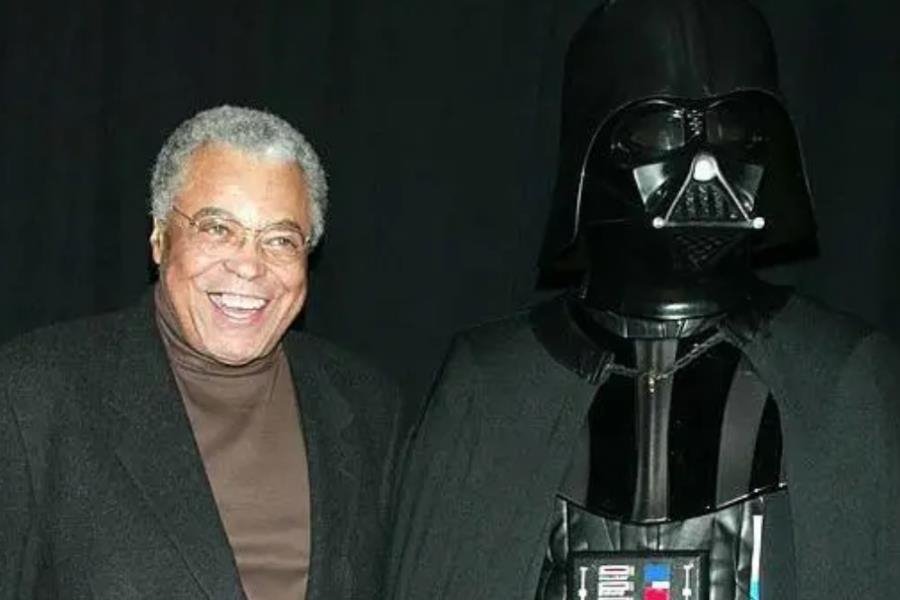 James Earl Jones, voz de Darth Vader en Star Wars, muere a los 93 años