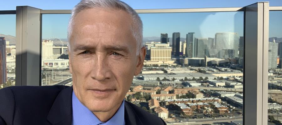 Tras 40 años, se va Jorge Ramos de Univisión