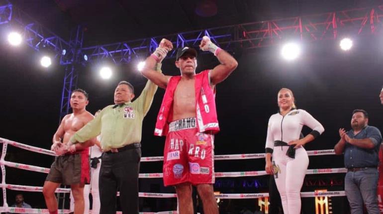 Boxeador tabasqueño Chano Chaparro, se dice motivado para su pelea del 21 de septiembre