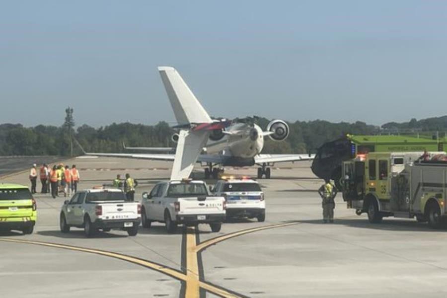 Chocan 2 aviones en pista de aeropuerto de Atlanta