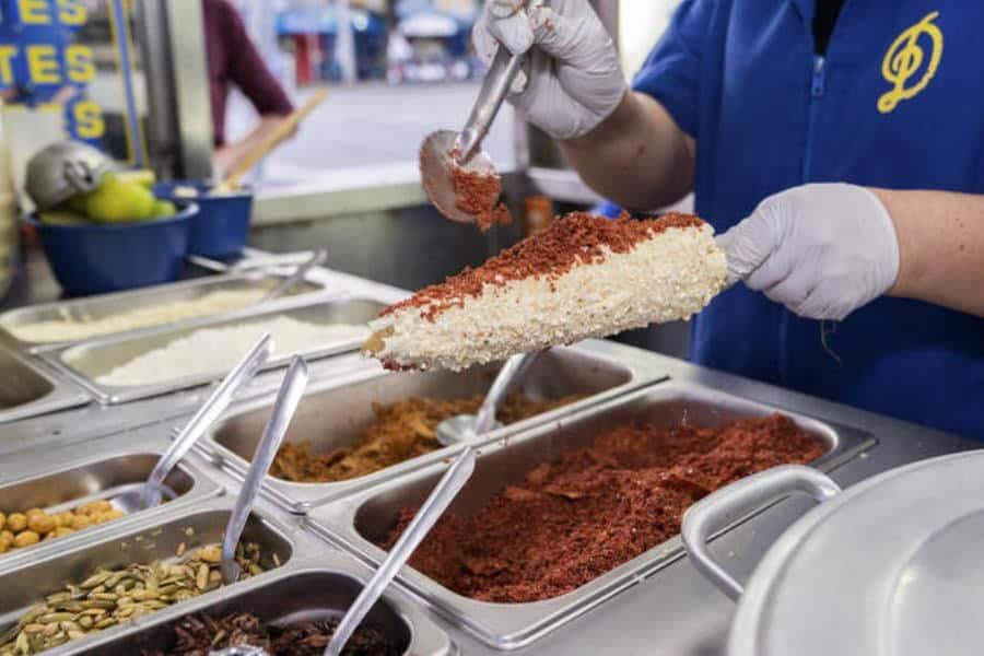 ¡Con los elotes y esquites no! Prohíben su venta en fiestas patrias en Cuernavaca