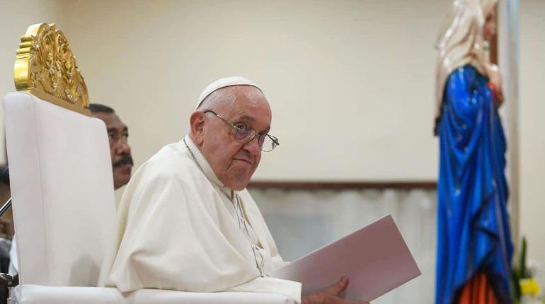 Concluye Papa Francisco visita a Dili; ahora se dirige a Singapur como último punto de su gira en Asia