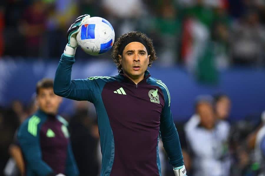 Ochoa rechazó ofertas de equipos mexicanos, de Medio Oriente y Europa por ir a Portugal