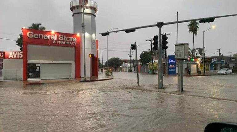 Pega ´Ileana´ a BCS; deja lluvias intensas y anegaciones