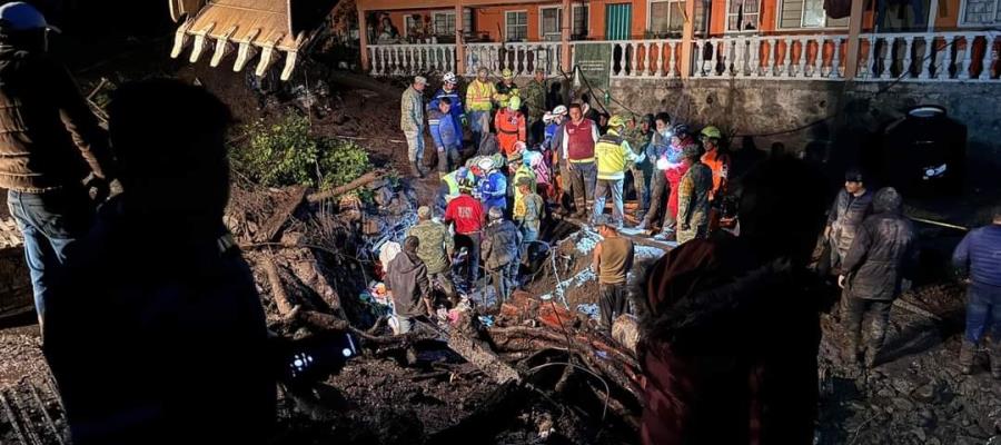 Desgajamiento de cerro en Edomex deja a personas atrapadas y un bebé sin vida 