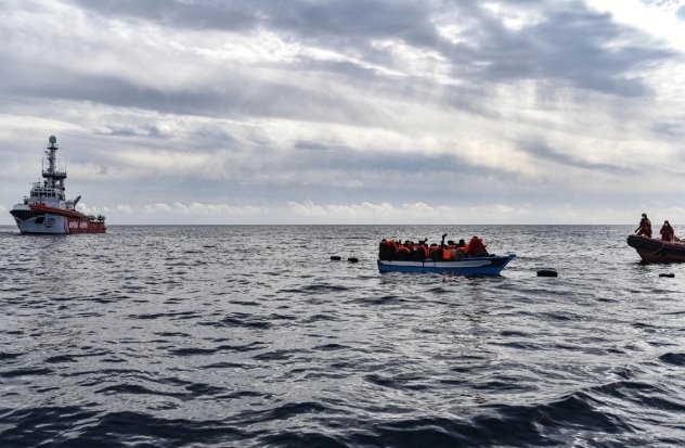 Fallecen 64 granjeros tras naufragio de la barca en que viajaban en Nigeria