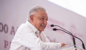 Destaca AMLO disminución de pobreza en Chiapas