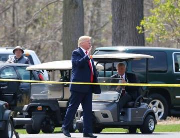 Arrestan a sujeto que pretendía atacar a Trump en campo de golf en Florida