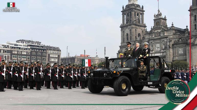 AMLO encabeza último desfile militar