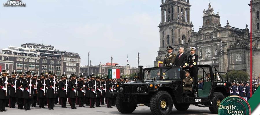 AMLO encabeza último desfile militar