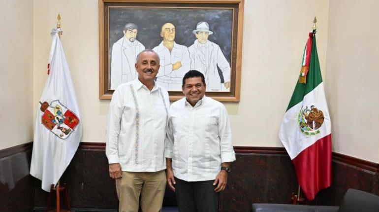 Continúa transición en Tabasco; Merino y May se reúnen en Palacio de Gobierno