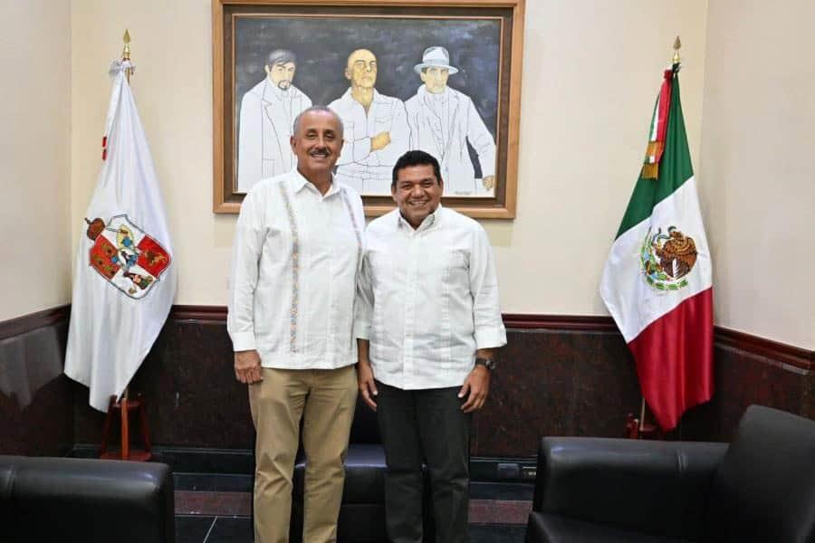 Continúa transición en Tabasco; Merino y May se reúnen en Palacio de Gobierno