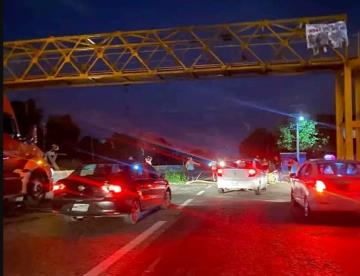 Habitantes del fraccionamiento Pellicer cerraron la Villahermosa-Frontera durante la noche