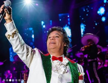 Concierto de Juan Gabriel en Bellas Artes se proyectará en el Zócalo capitalino