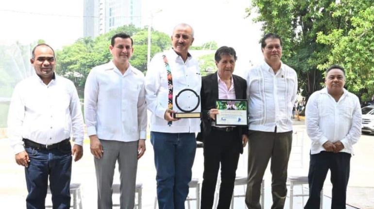 Entrega Merino Campos Premio Estatal de Ecología "José Narciso Rovirosa" 2024