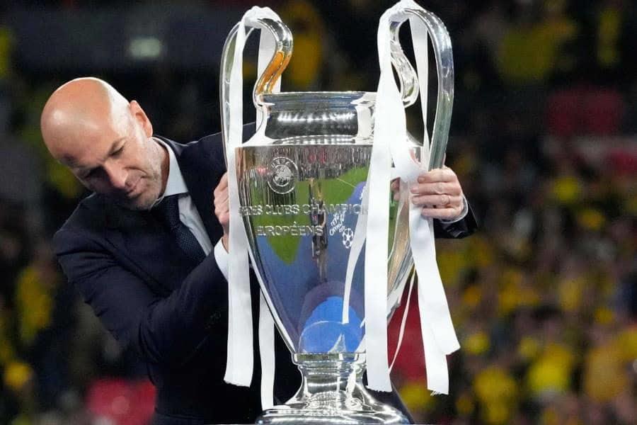 Dortmund, PSG, Celtic y Sparta, ganan en jornada 1 de Champions League